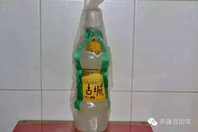 *疆新**绝版老烟、老酒,见过一种就说明你老了……