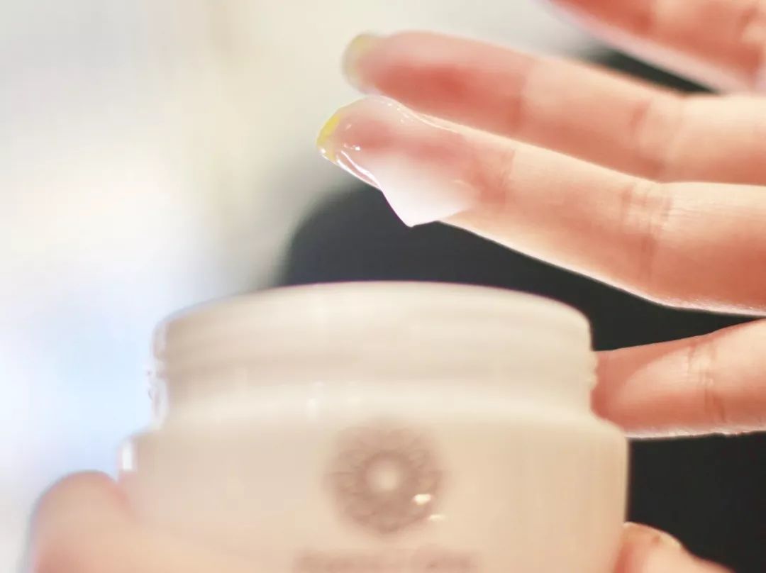 十大好用保湿抗皱精华,十大胶原蛋白护肤品