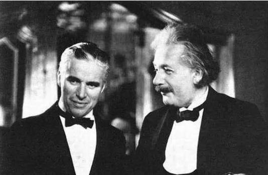 合影留念永不忘,同学合影照时光一去永不回