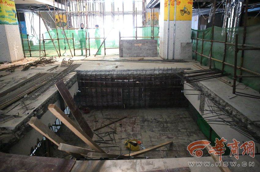 承重墙被砸高楼业主,一楼违建被楼上砸坏