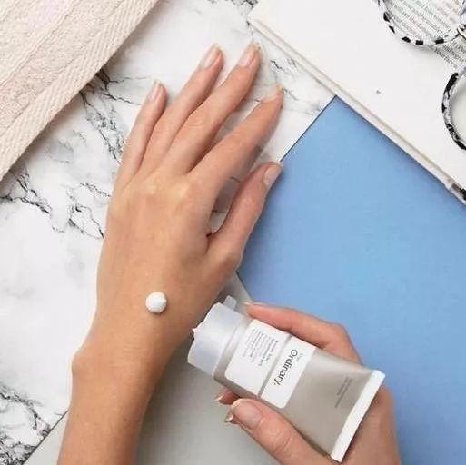 theordinary美白避雷,用了theordinary头皮精华长痘