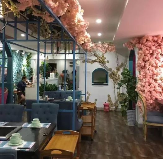 长沙地标网红店,长沙网红打卡楼中店