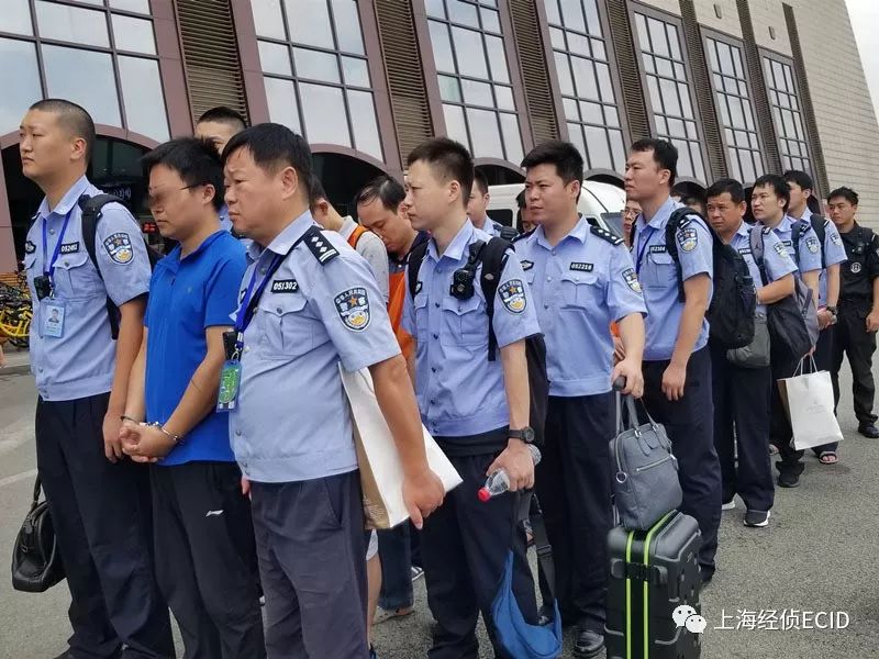 「上海公安大调研」成本100元的乳胶枕头卖1200元？看警方如何捣“乳胶生活馆”中的“传销金字塔”