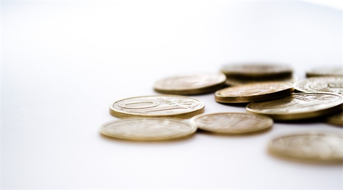 董明珠雷军五年赌约完整视频,十亿赌约董明珠雷军