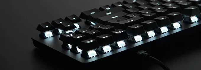 雷蛇黑寡妇蜘蛛x竞技版键盘鼠标,雷蛇黑寡妇v3键盘怎么下载驱动