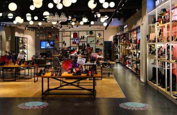 农村人女孩创业,女孩农村创业挣了几百亿