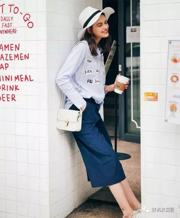 人像摆姿100个技巧坐着半身照,简单人像拍照摆姿