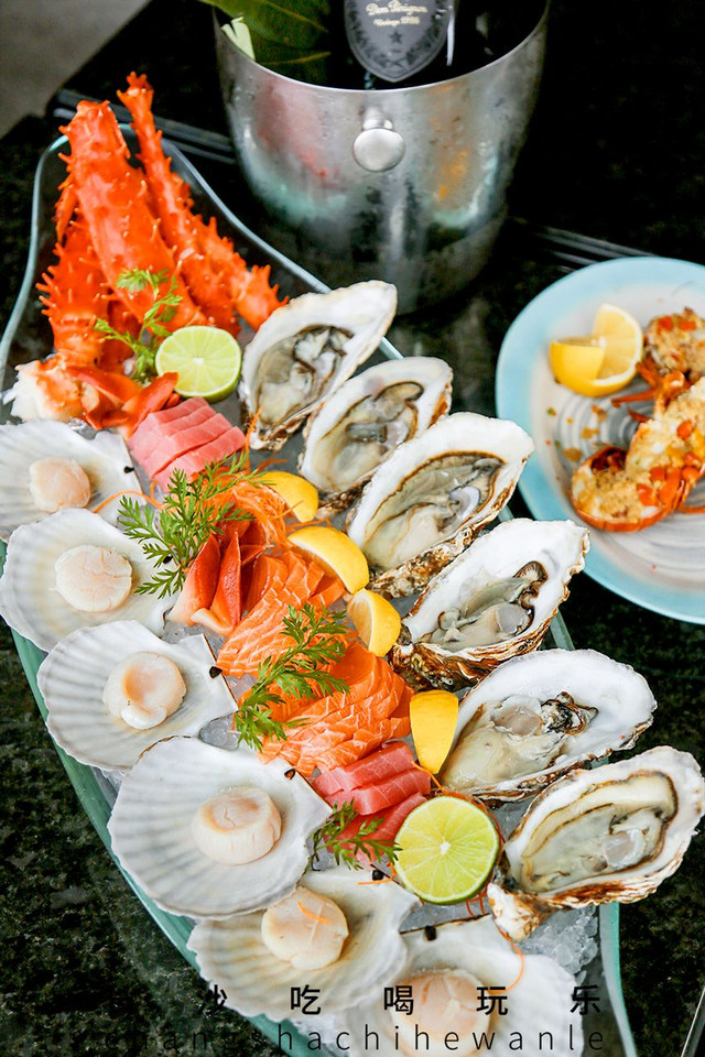 长沙独一无二的看球胜地来了!2000㎡超大面积、5星级料理,足球派对放肆嗨!