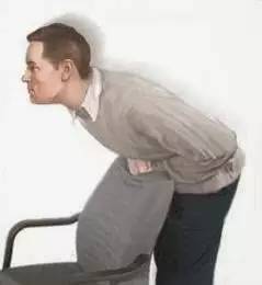 喉咙总感觉有异物卡住是什么原因,喉咙卡住异物正确的做法