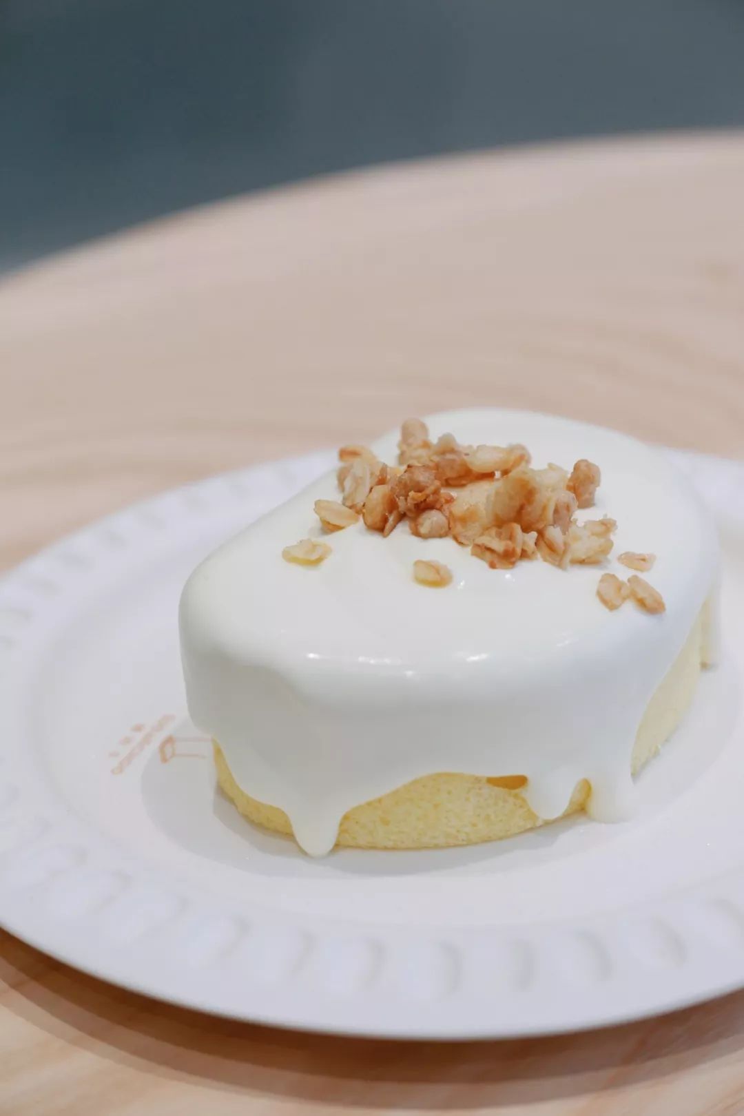 这个上过《十二道锋味》的台州姑娘，在钱江新城开了间“甜品补给站”!生活那么苦，加点糖吧