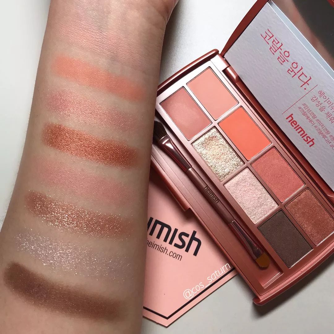 今年最新的流行色是什么颜色,今年新发布的流行色