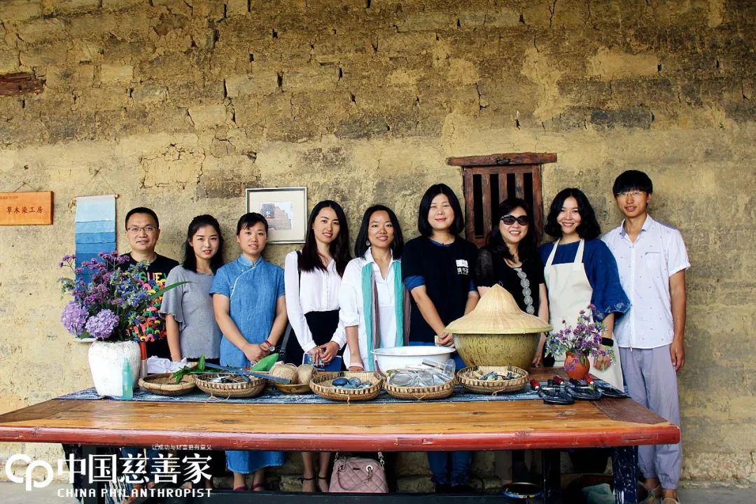 从一名大学老师到创立爱思青年，他想改变当下年轻人的“生存焦虑”