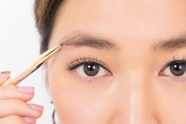 金莎回复的五个字引热议,金莎道歉全集视频