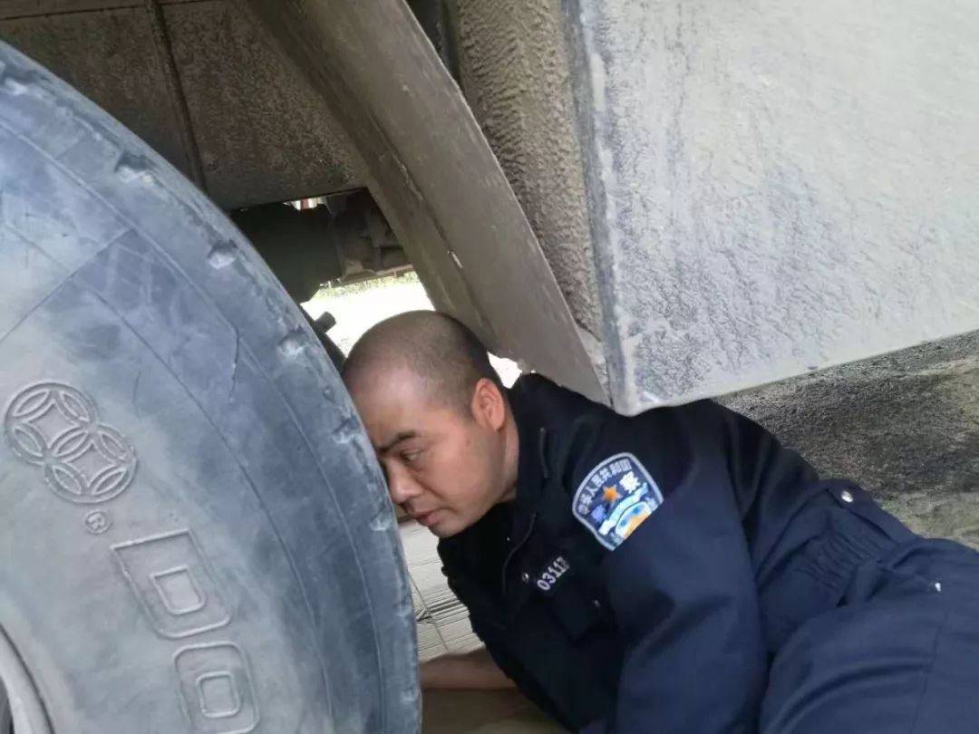 一心为民守护平安,事故处理大队依法履职