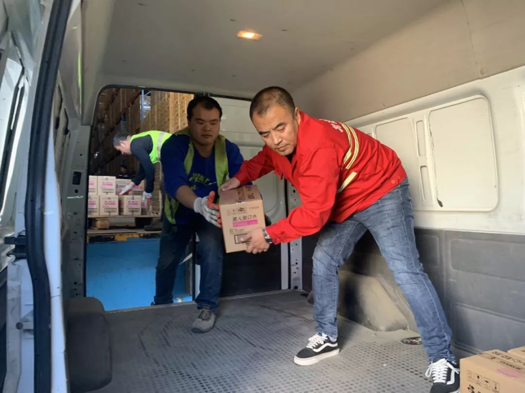 走进货车司机的真实生活,货车司机究竟有多不容易