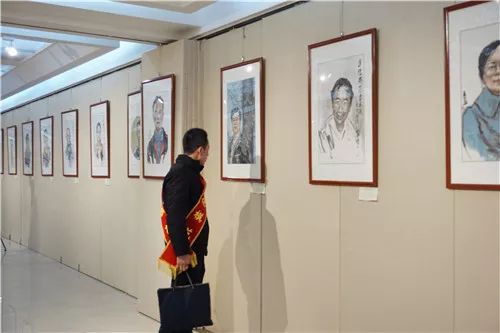 丹青绘丹心名家画好人兰州市为百名道德模范、兰州好人“画像”作品展开展