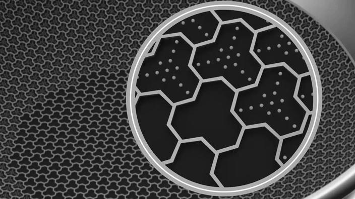 将食物“悬浮”起来的锅!轻松做到不沾锅,无油烟更健康