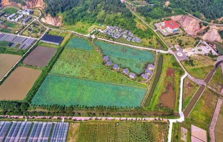 导游应该知道的一些故事,导游是怎么知道每个景点路线的