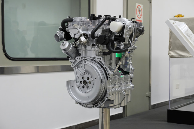 奇瑞1.6tgdi发动机拆解,奇瑞捷途x90plus1.6t发动机视频