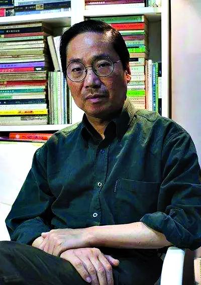 纪念国父馆于右任雕像,行修而名立理得则心安解析