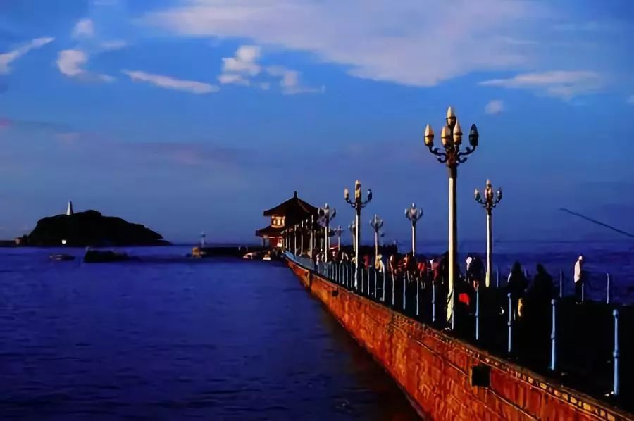 西宁到青岛飞机多长时间,西宁到青岛多久