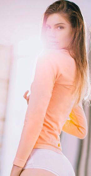 刘嘉玲用的是什么塑身内衣,刘嘉玲穿什么背心