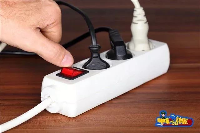 家里的取暖器一直开着会失火吗,取暖器开一天一夜会不会起火