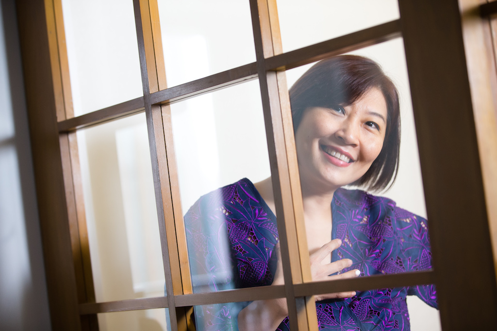 张蔷年代歌曲,张蔷30年前红过邓丽君