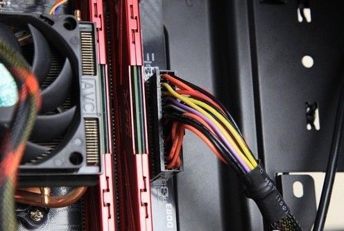 铅锤哥：装完新机，开机没反应怎么办？