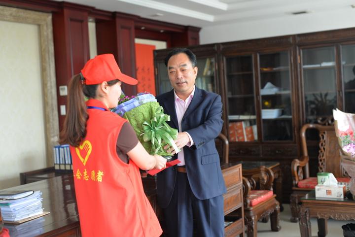 印染产业发展,龙洲印染新闻发布会