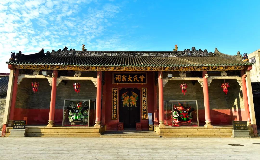 这就是新桥,这里是新桥小学