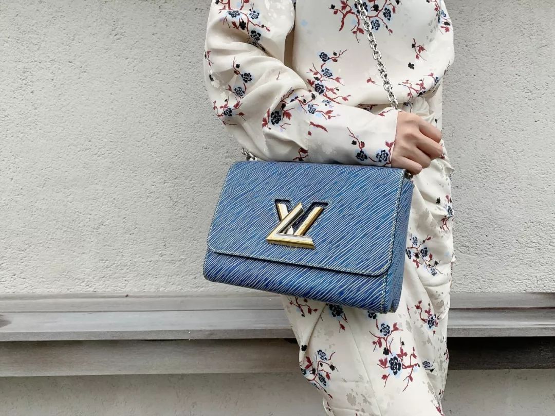 *服私**｜穿越三个城市，记录我的一周穿搭～