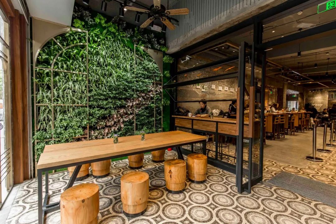 爱马仕上海国金中心店重装新启｜一周吃喝玩乐指南