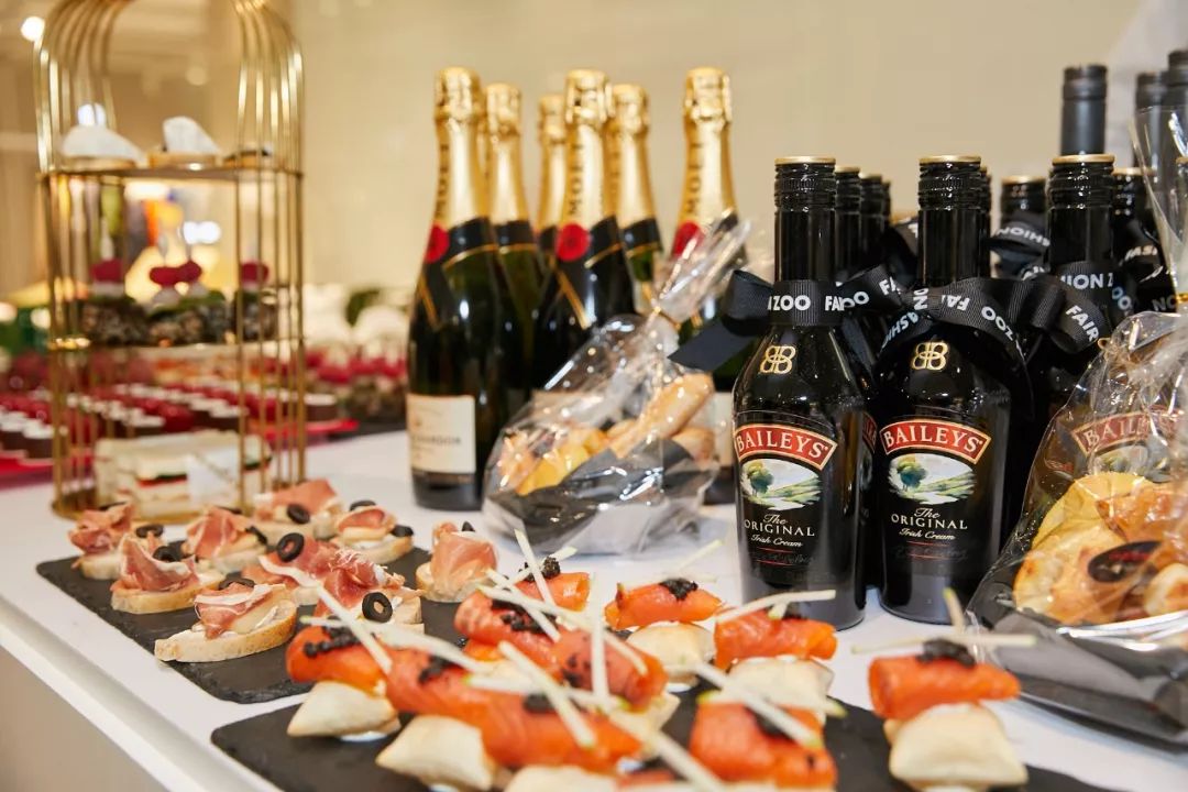 了解一家买手店,为什么我们需要奢侈品