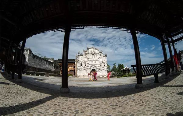 黔东南州5a级景区是哪个,黔东南州凯里碧波花诗园旅游景区