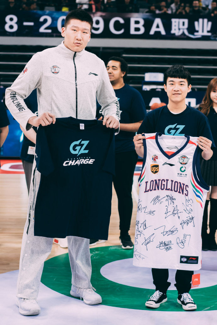 龙狮广州主场,广东广州龙狮篮球俱乐部