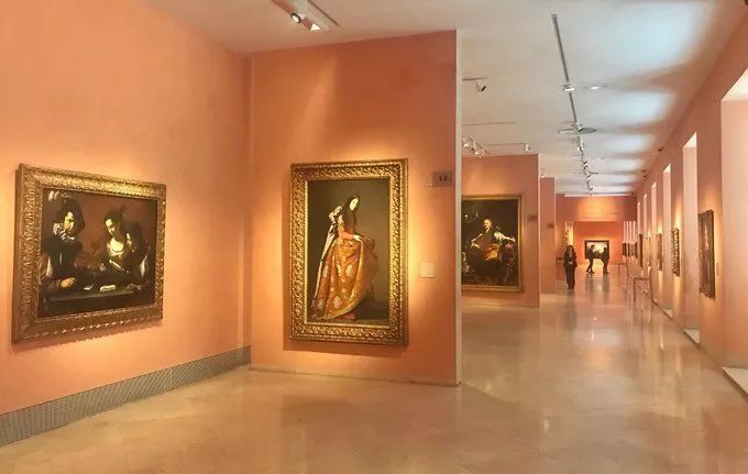 这座城市文艺到骨子里，只当它是西班牙之旅中转站未免太可惜