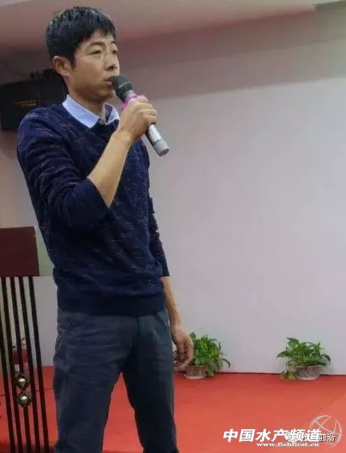 今天塘头50-60条泥鳅价格,泥鳅价格2022年塘头价