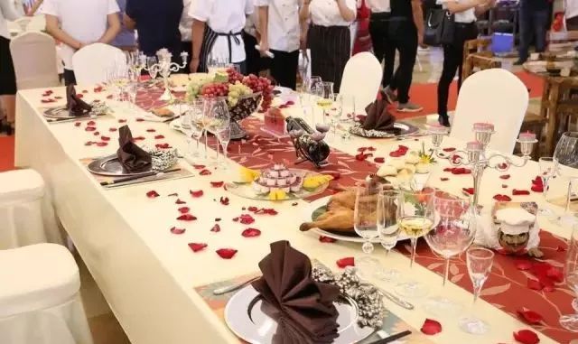 弥勒十大美食火锅,弥勒十大名菜图片