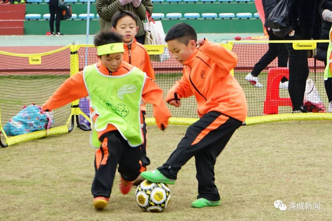 踢球吧孩子免费完整版,踢球吧孩子们