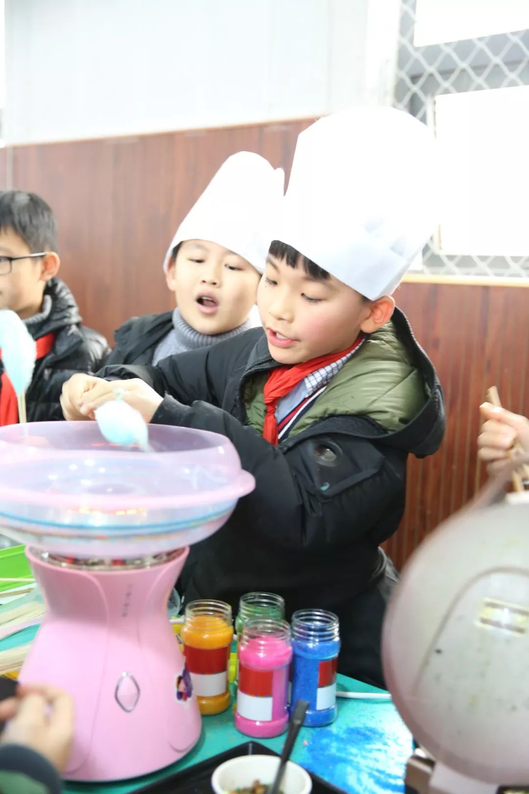 滨江这么多学校上演同一幕，太好玩了~