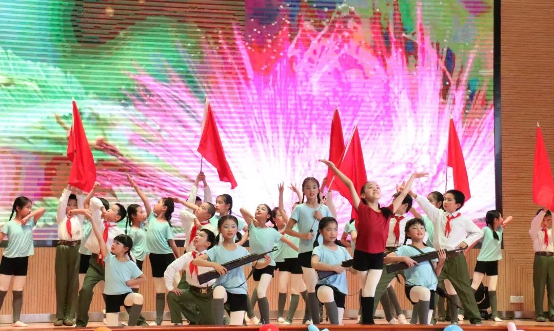 滨江这么多学校上演同一幕，太好玩了~