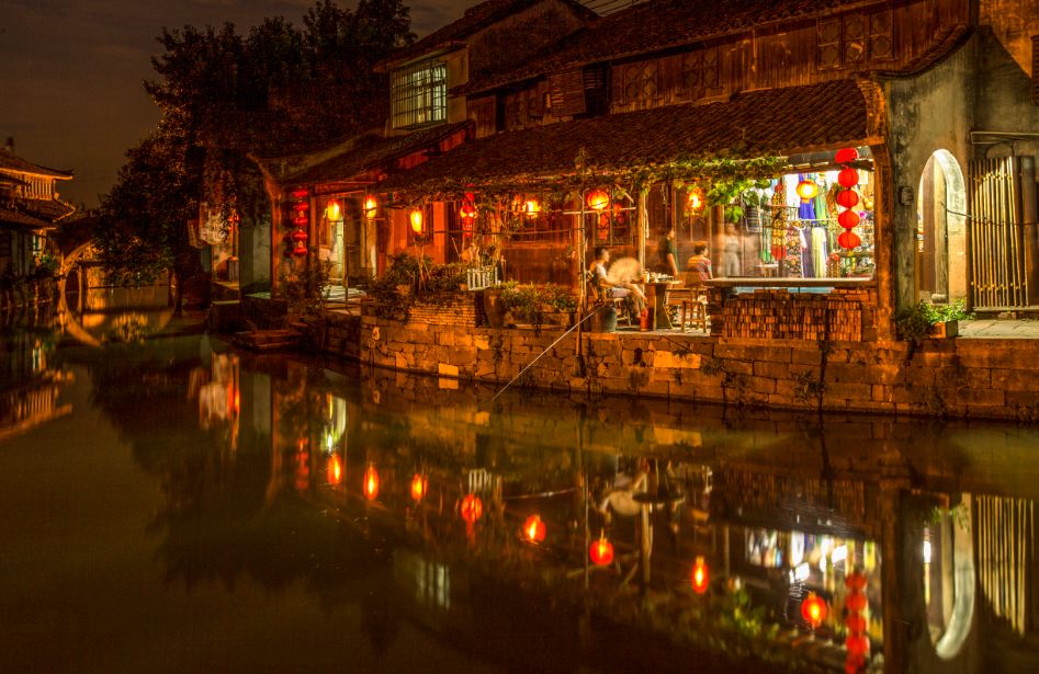 张抗抗故乡在远方视频,张抗抗眼中的哈尔滨