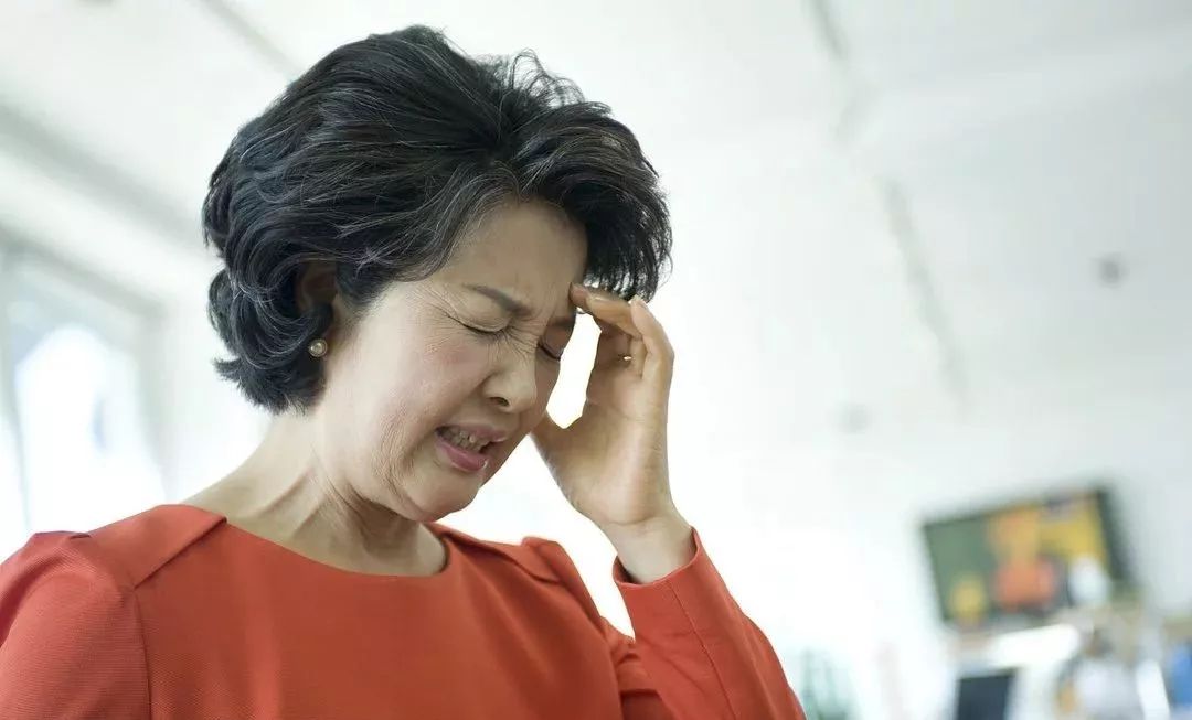 冬天头疼的缓解方法,冬天容易头疼怎么办