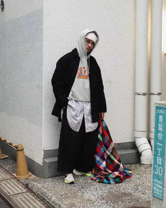 supreme和aj1哪个好,aj和supreme联名的鞋子断勾