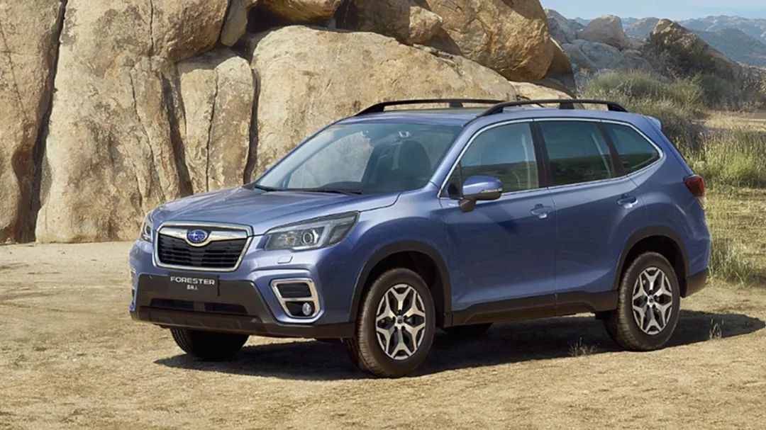 奥迪a4l40四驱quattro落地,奥迪a4l风尚型2023价格