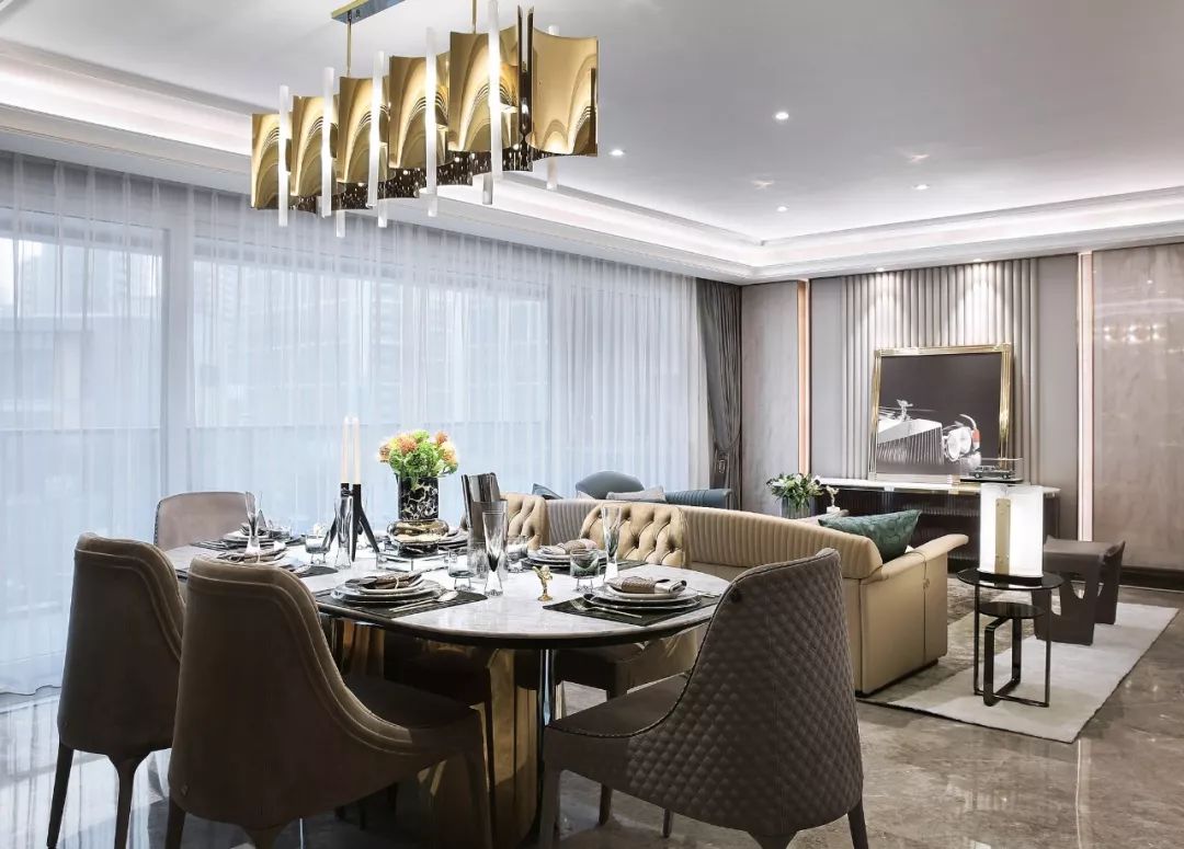 当保利滨江·上品幸会大师郑仕樑，新一代幻影级经典住宅熠世而生