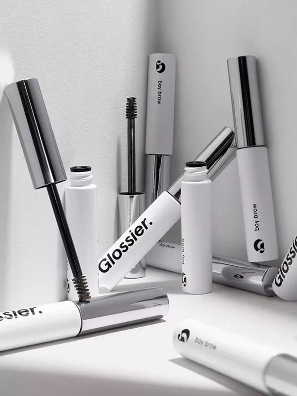 为什么我不买大牌彩妆了？