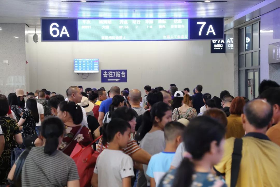 最近热门铁路学生票优惠政策,铁路学生优惠购票