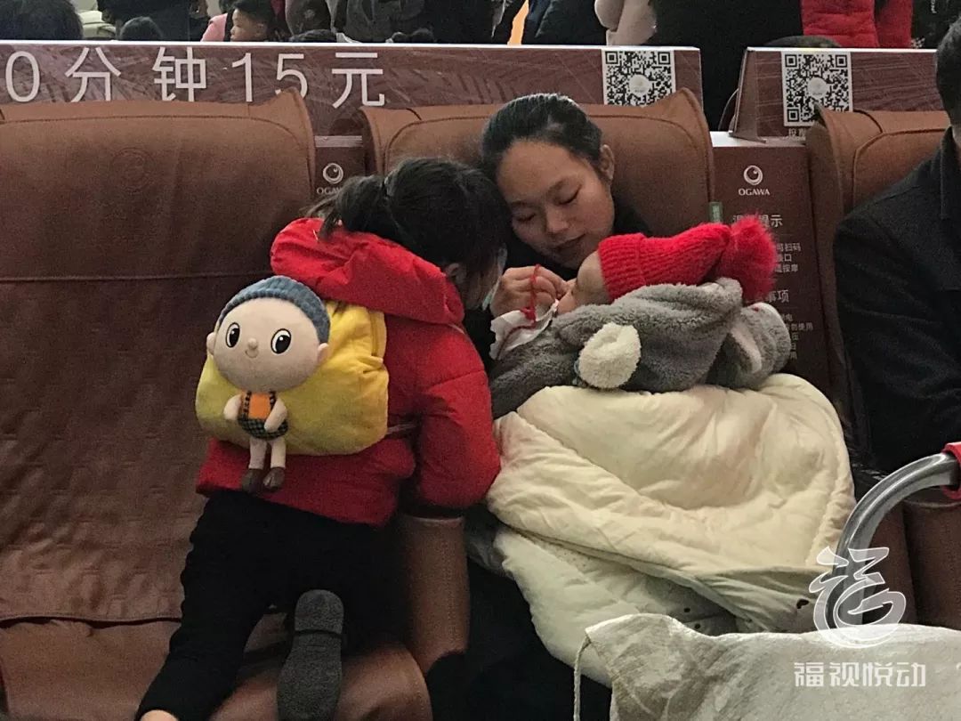 路途再拥堵也要回家过年,路途再遥远也要回家过年图片